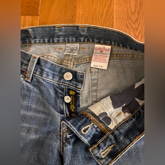 Lucky Brand Bootcut Jeans 4/27 Long - Picture 2 of 5